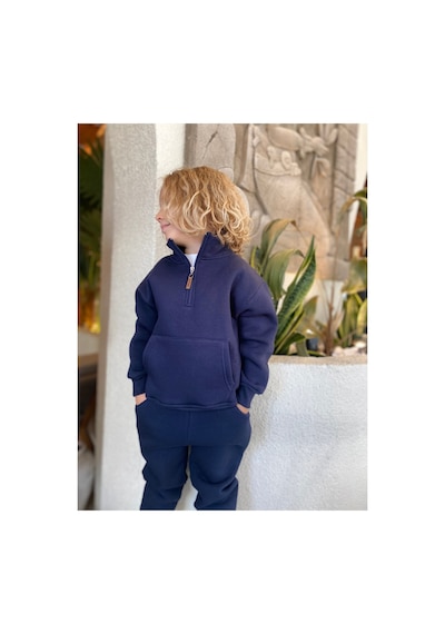 Heyadventure Erkek / Kız Çocuk Dik Yaka Sweatshirt Kanguru Cepli 3 İplik Şardonlu Lacivert Lacivert Heyadventure Erkek / Kız Çocuk Dik Yaka Sweatshirt Kanguru Cepli 3 İplik Şardonlu Lacivert Lacivert