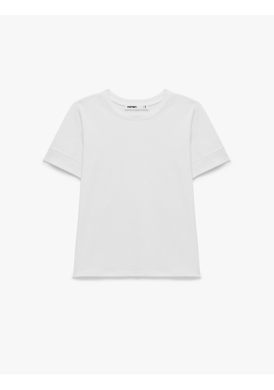 Koton Pamuklu Slim Fit Kısa Kollu Bisiklet Yaka Basic Tişört Beyaz 6sak50461ek