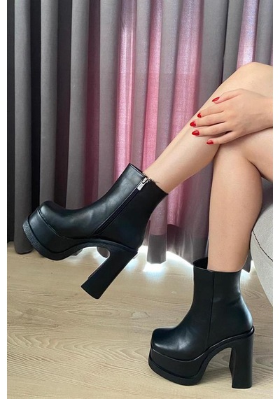 Kadın Sidney Siyah Cilt 12 Cm Platform Topuklu Fermuarlı Bot Siyah