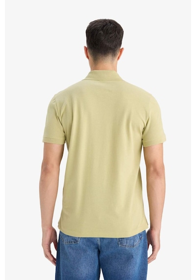 DeFacto %100 Pamuk Slim Fit Dar Kesim Polo Yaka Kısa Kollu Pamuklu Nakışlı Pike Tişört E2633AX25SMKH517