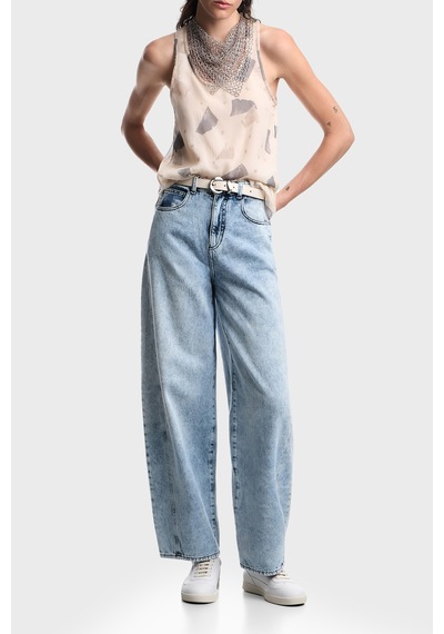 Emporio Armani Relaxed Fit Yüksek Bel Geniş Paça Jeans Bayan Kot Pantolon Ew004409 Af21085 Mb003 Açık Mavi Emporio Armani Relaxed Fit Yüksek Bel Geniş Paça Jeans Bayan Kot Pantolon Ew004409 Af21085 Mb003 Açık Mavi