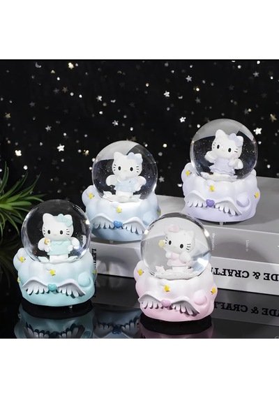 Hello Kitty Işıklı Kar Küresi 7 Cm diğer