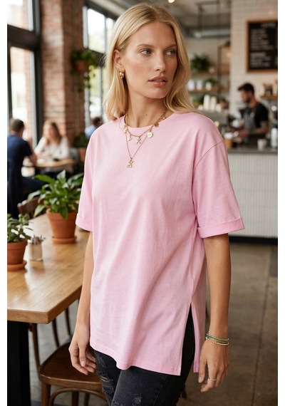 Armonika Kadın Pembe Yuvarlak Yaka Duble Kol Yanları Yırtmaçlı Pamuklu T-shirt Arm-26y137001 Armonika Kadın Pembe Yuvarlak Yaka Duble Kol Yanları Yırtmaçlı Pamuklu T-shirt Arm-26y137001