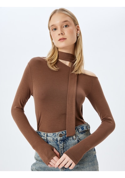 Koton Uzun Kollu Asimetrik Yaka Bağlama Detaylı Slim Fit Tişört Kahverengi 5wal10753ık Kahve