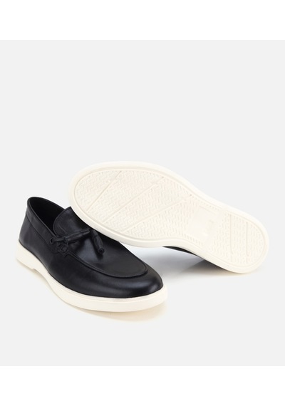 Hotiç Erkek Deri Siyah Püskül Detaylı Hafif Günlük Loafer 02ayh319450a100 02ayh319450a100