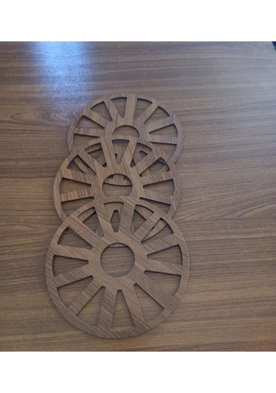 Dekoratif Ceviz Ahşap Mobilya Dolap Süsü 15x15cm