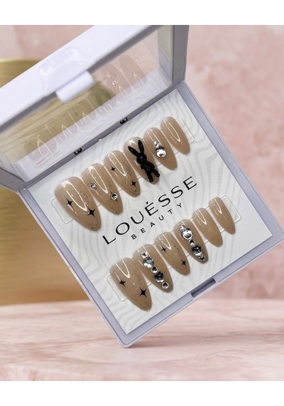 Louésse Noir Nude Star Takma Tırnak 12 Li Nude Siyah Yıldız Desenli Taşlı Elegant Nail