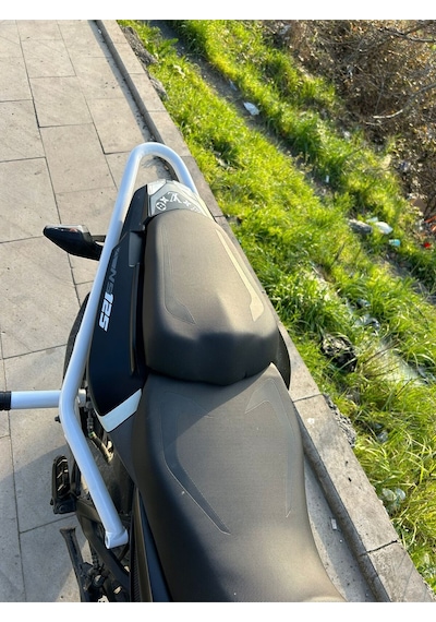 Ns125/ns200 Arka Koruma Demiri Beyaz