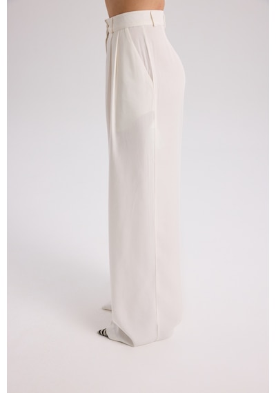 Mai Collection Mai Studios Co. Mila Beyaz Bluz Pantolon Takım Beyaz