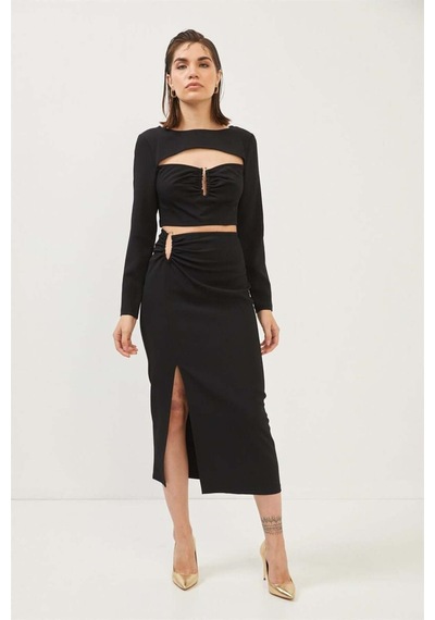 Fashion Cocktail Toka Aksesarlı Uzun Kol Crop Yırtmaçlı Beli Bağlama Midi Etek Takım Siyah Siyah Fashion Cocktail Toka Aksesarlı Uzun Kol Crop Yırtmaçlı Beli Bağlama Midi Etek Takım Siyah Siyah