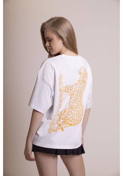 Afloow Muse Oversize Beyaz Tişört %100 Pamuk Ön Leopar A Harfi Detaylı, Sırtı Büyük Leopar Baskılı, Rahat Ve Şık Tasarım Unisex Günlük T-shirt Beyaz