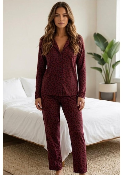 Siyah İnci Bordo Siyah Leopar Baskılı Düğmeli Örme Pijama Takım 7611 Bordo Leopar Siyah İnci Bordo Siyah Leopar Baskılı Düğmeli Örme Pijama Takım 7611 Bordo Leopar