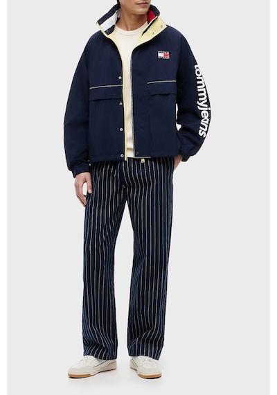 Tommy Jeans Logolu Oversize Su İtici Saklanabilir Kapüşonlu Mont Erkek Mont Dm0dm23225 C1g Lacivert Tommy Jeans Logolu Oversize Su İtici Saklanabilir Kapüşonlu Mont Erkek Mont Dm0dm23225 C1g Lacivert