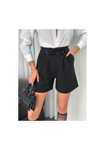 Gugus Kadın Siyah Kemer Detaylı Bol Kesim Şort /loose Cut Shorts Wıth Belt Siyah