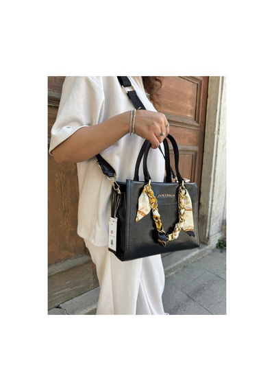 Just Polo Orijinal Kadın Omuz Ve Çapraz Askılı Zincir Detaylı Günlük Veya Özel Kullanıma Uygun Lüks Kol Çantası Shopper 25x20x9 Cm Siyah
