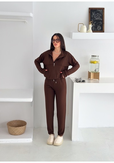 Gugus Kadın Yarım Fermuarlı Model Beli Lastikli Dar Paça Eşofman Takımı Kahverengi