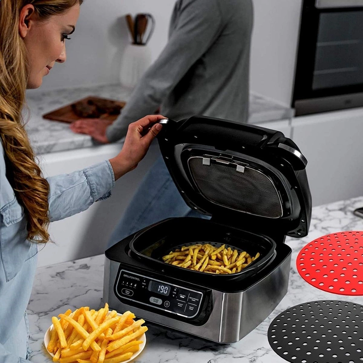 Mcg Siyah Isıya Dayanıklı Yıkanılabilir Silikon Fırın Ve Airfryer Yuvarlak Model Pişirme Matı 23 Cm