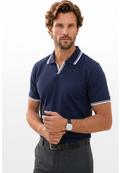 Tudors Erkek Slim Fit Dar Kesim %100 Pamuklu Çizgili Detaylı V Yaka Lacivert Polo Yaka Tişört-51596 Tudors Erkek Slim Fit Dar Kesim %100 Pamuklu Çizgili Detaylı V Yaka Lacivert Polo Yaka Tişört-51596