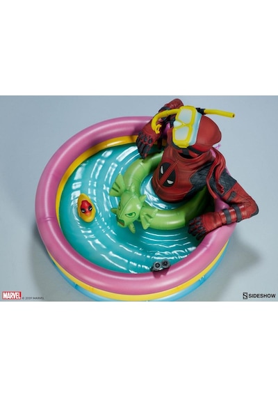 Sideshow Collectibles Kidpool Premium Format Figure