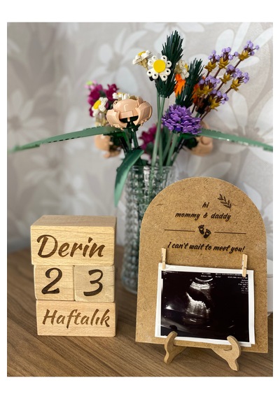 Bebek Çerçevesi Anne Bebek Hatıra Anı Fotoğrafı Ahşap Sergileme Çerçevesi Stantlı