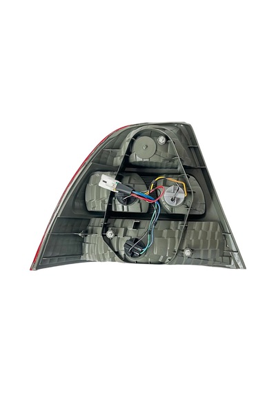 Toyota Corolla 2001-2003 Sağ Stop Lambası