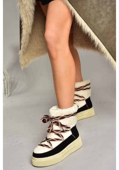 Fox Shoes T476500702 Siyah Süet Kalın Tabanlı Kadın Bot Siyah-Süet Siyah Fox Shoes T476500702 Siyah Süet Kalın Tabanlı Kadın Bot Siyah-Süet Siyah