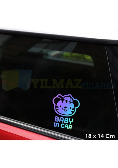 Sevimli Şapkalı Köpek Arabada Bebek Var Hologram Oto Sticker