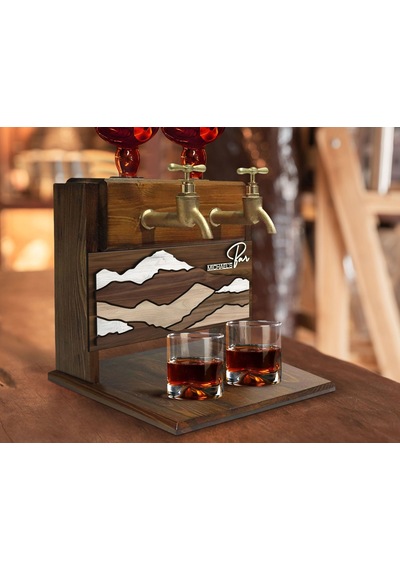 Bk Gift Kişiye Özel Kabartma Dağ Tasarımlı İsimli Çift Musluklu Doğal Ahşap İçki Standı-1, İçki Standı, Doğum Günü Hediyesi, Ev Hediyesi Kobitmeyen137