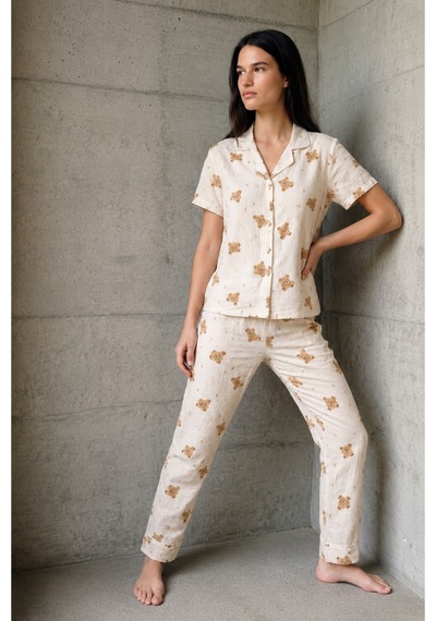 Norcia Sports V Yaka Düğmeli Casual Kırık Beyaz Pijama Takımı Çok Renkli - 929322557 Çok Renkli - 929322557 Çok Renkli Norcia Sports V Yaka Düğmeli Casual Kırık Beyaz Pijama Takımı Çok Renkli - 929322557 Çok Renkli - 929322557 Çok Renkli