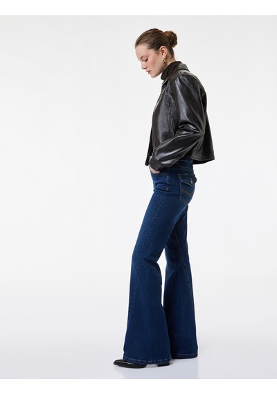 Koton Düğmeli Cepli Slim Fit Düşük Bel İspanyol Paça Jean Pantolon - Flare Jeans Koyu İndigo 6wal40246md
