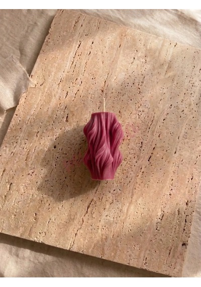 Mumelia Dalgalı Sütun - Doğal Soya Blok Dekoratif Mum - Derin Pembe