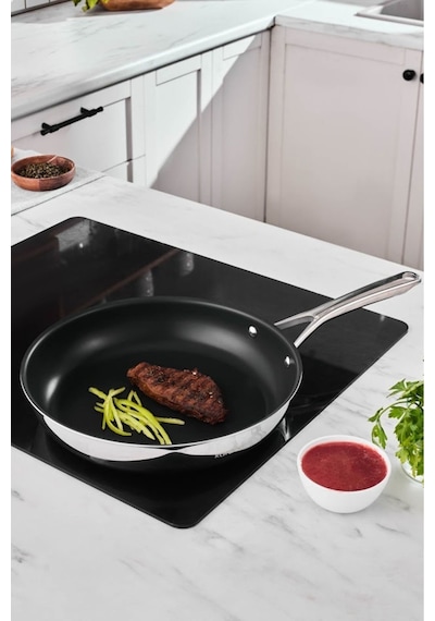 Karaca  Plasma Steel 3Ply İndüksiyon Tabanlı Çelik Tava 30 Cm