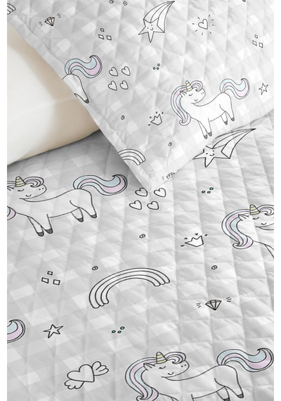Evimde Bambaşka Unicorn Gökkuşağı Kız Çocuk Pike Takımı-pastel Gri Kalp Bulut Bebek Odası Yatak Örtüsü-160x220  CM