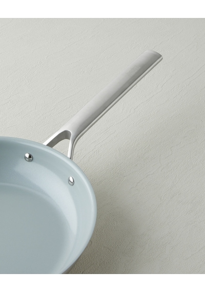 Hecha Çelik + Cerawell Tava 24x4,5 Cm Silver Gümüş