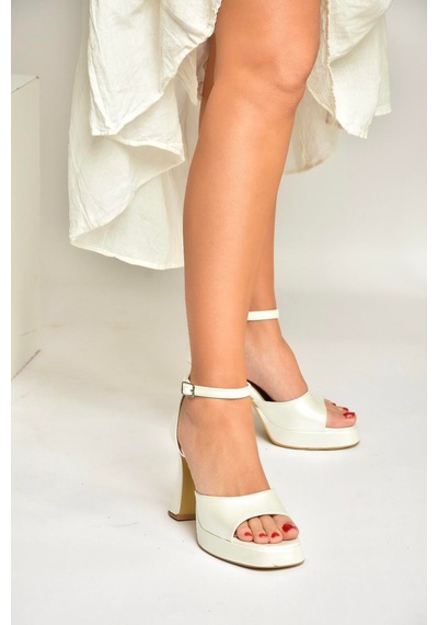 Fox Shoes Y404850209 Sedef Kalın Topuklu Kadın Ayakkabı SEDEF