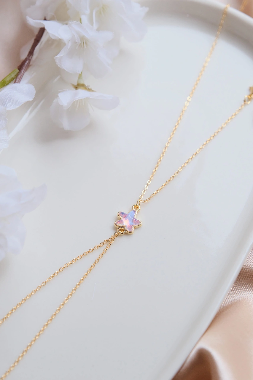 Gold Pembe Taşlı Zirkon Taşlı Yıldız Şahmeran Gold
