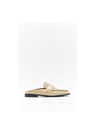 Lutvelizade Loafer 2601 Arkası Açık Büzgülü Bej Kadın Loafer
