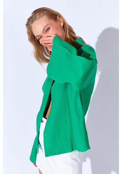 Manche Benetton Kolları Salaş Yıkamalı Müslin Oversize Rahat Kalıp Kadın Basic Gömlek Mks166881-01 Manche Benetton Kolları Salaş Yıkamalı Müslin Oversize Rahat Kalıp Kadın Basic Gömlek Mks166881-01
