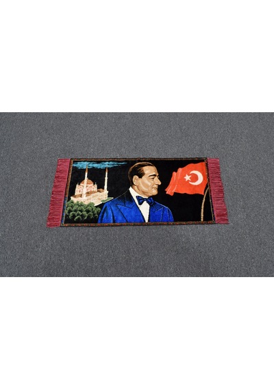 Zehra Abla Halı Yeni Nadir Merhum Adnan Menderes Tasvirli Portre Duvar Halısı 7182 Çok Renkli