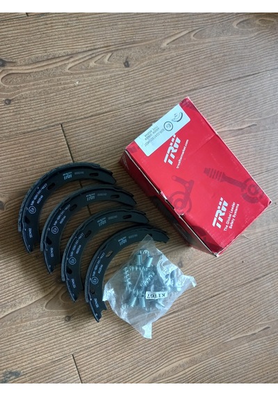MERCEDES W201 W202 W124 R129 W208 W210 EL FREN BALATASI TAKIM TRW