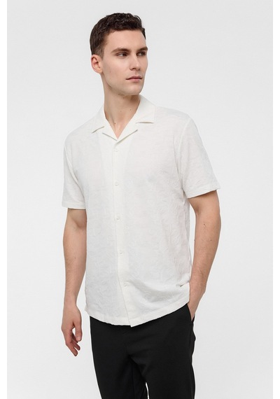 Backandbond Beyaz Relaxed Fit Küba Yaka Kısa Kollu Gömlek