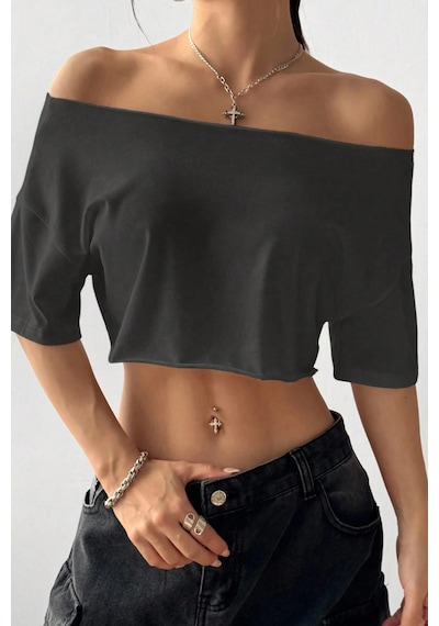 Kadın Antrasit Kayık Yaka Oversize Crop T-shirt Antrasit