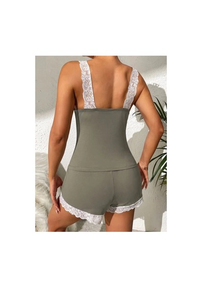 Butik İstanbul Kadın Askılı V Yakalı Viskon Bluz Ve Short Gecelik Takım Yeşil
