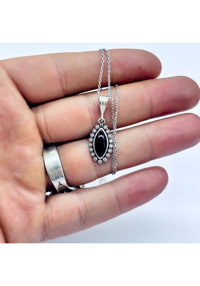 Mekik Model Zirkon Ve Oltu Taşı İşçilikli 925 Ayar Gümüş Kolye Siyah