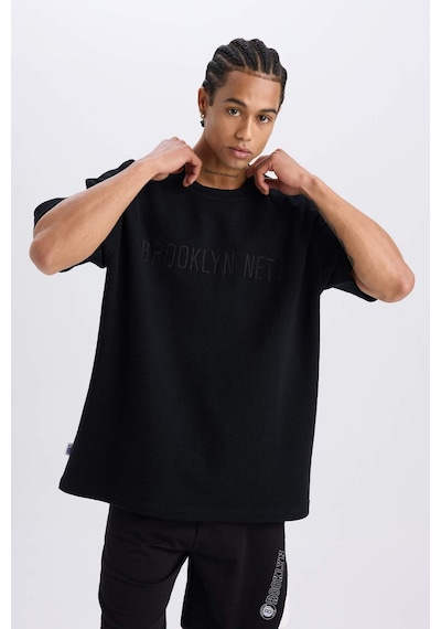DeFactoFit NBA Brooklyn Nets Oversize Geniş Kalıp Bisiklet Yaka Kısa Kollu Waffle Tişört D8504AX25SPBK81