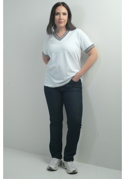By Saygı Kadın Yüksek Bel Boru Paça Likralı Büyük Beden Kot Pantolon-40351 Koyu Lacivert By Saygı Kadın Yüksek Bel Boru Paça Likralı Büyük Beden Kot Pantolon-40351 Koyu Lacivert