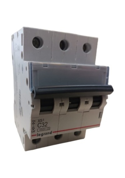 Legrand 403345 3x32a C Tipi 4,5ka Xs3 Otomatik Sigorta