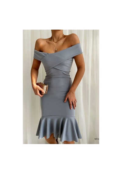 Store Krep Volanlı Yaka Madonna Elbise Kumaş Abiye Gri - 935903145 Gri