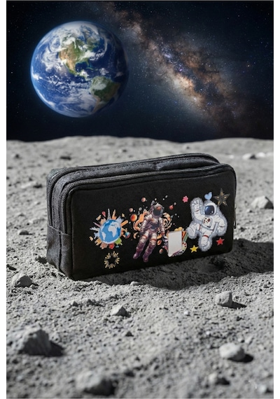 Uzay Ve Astronot Desenli Siyah Kalemlik Çift Bölmeli Fermuarlı Geniş Hacimli Okul Kalem Kutusu Siyah