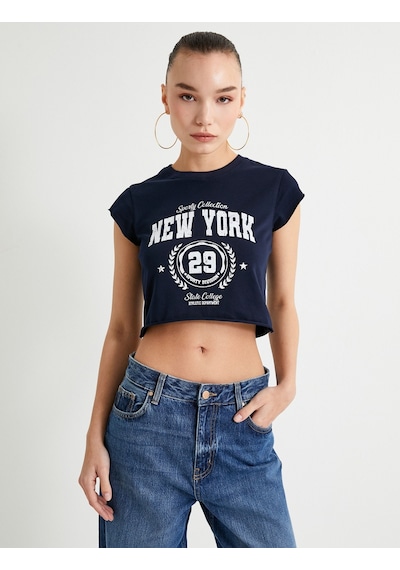 Koton Crop Baskılı Tişört Kap Kol Bisiklet Yaka Pamuklu Lacivert 4sal10607ık 4SAL10607IK704 Lacivert Koton Crop Baskılı Tişört Kap Kol Bisiklet Yaka Pamuklu Lacivert 4sal10607ık 4SAL10607IK704 Lacivert